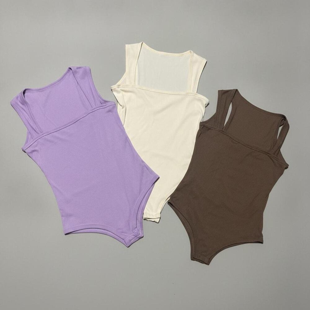 NWOT Women’s Ribbed Square Neck Tank Bodysuit Bundle (3) Size Large